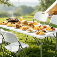 Table pliante en plastique de qualité commerciale, robuste, moderne, pour l'extérieur, avec plateau moulé par soufflage, pour les banquets et l'hôtellerie