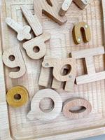 Jouets Montessori JET OEM, blocs de construction en bois avec lettres, puzzle numérique, aide pédagogique, bois de hêtre, huile de cire de bois, jouets éducatifs