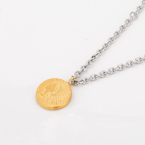 Collar de Clavícula de Acero Inoxidable con Colgante de Moneda American Eagle Chapado en Oro de 18K, Joyería de Regalo Unisex - Product Image 4