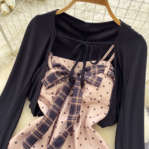 Damen Herbst Langarm-<span class=keywords><strong>Cardigan</strong></span> und Polka-Dot-Trägerkleid Set Elegantes Figurbetontes Büro-Outfit mit Schleifen-Spitzen-Details - Product Image 4