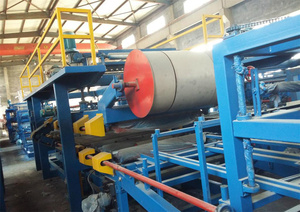 เครื่องผลิตแผ่นผนังหลังคาแซนวิชแบบอัตโนมัติเต็มรูปแบบ เครื่องกดแผ่น EPS สายการผลิต - Product Image 4