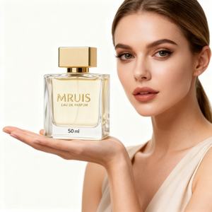 Vente en gros de parfum unisexe floral boisé de 50 ml, vaporisateur pour le corps, parfum original longue durée pour tous les styles et tous les moments - Product Image 1