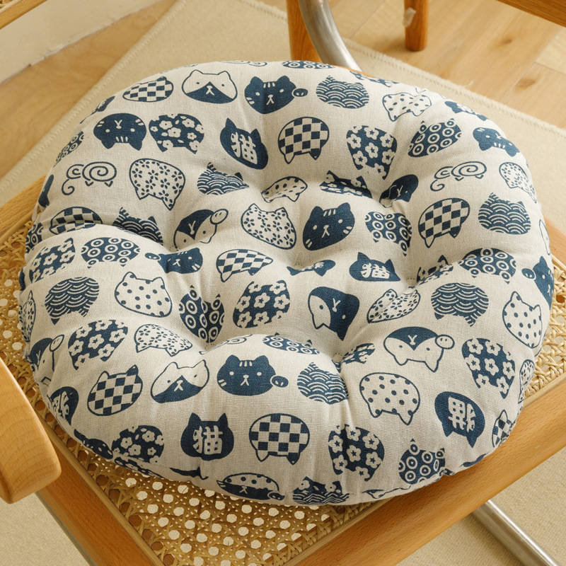 Round - Lucky Cat White