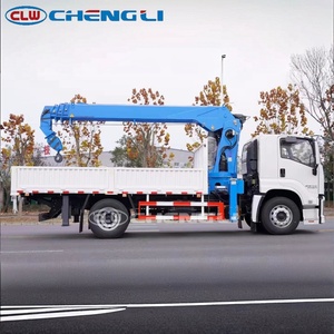Camion grue SINOTRUK HOWO 4x2 de 3,2 tonnes, grue hydraulique montée sur camion pour le levage et la livraison sur chantier - Product Image 5