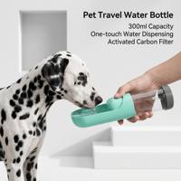 Vente en gros disponible : Bouteille d'eau portable pour chien, best-seller, anti-fuite, avec filtre, pour les voyages et les promenades en plein air