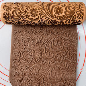 Rouleau à pâtisserie miniature en bois gravé 3D personnalisé pour biscuits de Noël, idéal pour la cuisine et la pâtisserie, pour enfants - Product Image 4