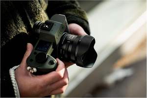 Sigma 17mm F4 DG DN Contemporain (Sony E) - Product Image 5