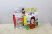 Sachet à fond carré mat imprimé sur mesure 250g 500g en PE de qualité alimentaire avec fermeture éclair pour l'emballage de dattes rouges et de biscuits – Vente en gros