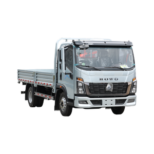 Camión de Carga Ligero CHTC 4x2 de 4-6 Toneladas para Uso Alimentario - Product Image 5