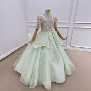 Vestido de niña de las flores Wn1792 verde menta con apliques de encaje plateado pesado, cuello alto con cuentas, vestido de princesa de gala hasta el suelo, 100% poliéster - Product Image 5