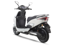 Moto électrique à deux roues sans balais 72V 2000W avec batterie au lithium, utilisation silencieuse en ville, vitesse maximale de 55 km/h
