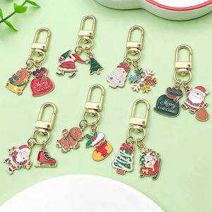 Porte-clés en alliage de zinc de Noël, design de dessin animé mignon et créatif, léger, tendance, cadeau de luxe festif - Product Image 4