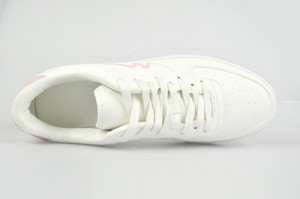 Sneakers de mode pour femmes personnalisées OEM, baskets blanches pour un usage quotidien, design de chaussures de marche pour femmes - Product Image 4