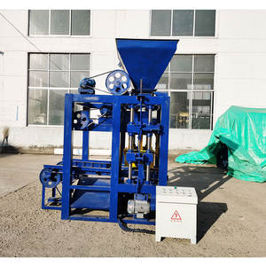 Fábrica de Maquinaria de Moldeo de Bloques de Construcción YJ, Fabricante de Máquinas Automáticas para Fabricar Ladrillos de Hormigón Huecos QTJ4-24 a Bajo Precio - Product Image 2