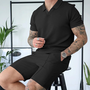 Ensembles de pantalons courts et de t-shirts d'été décontractés pour hommes à prix réduit et ensemble de chemises et de shorts pour hommes personnalisés vente en gros - Product Image 1