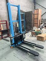 Gerbeur autoportant CE ISO, petit gerbeur électrique hydraulique portable de 1 tonne, 1,5 tonne, pour le commerce extérieur, pour chariot élévateur monté sur camion électrique