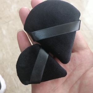 SAIYII nouveauté 3 paquets Mini grande bouffée de poudre Triangle mignon Super doux petite grande bouffée de poudre de doigt de velours pour le visage - Product Image 4