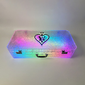 Exhibidor de Vino con Luz LED Directo de Fábrica - Estuche de Acrílico para 6 Botellas con Forma de Dragón, Base RGB Brillante, Resistente al Agua IP44, con Batería de Litio - Product Image 4