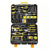 Ensemble d'outils à main combinés avec étui rigide
