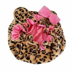 SOLPOP <span class=keywords><strong>Bonnet</strong></span> <span class=keywords><strong>de</strong></span> <span class=keywords><strong>nuit</strong></span> <span class=keywords><strong>en</strong></span> peluche doublé satin pour femmes aux cheveux bouclés naturels, avec oreilles <span class=keywords><strong>de</strong></span> chat mignonnes, motif léopard <span class=keywords><strong>de</strong></span> luxe - Product Image 6