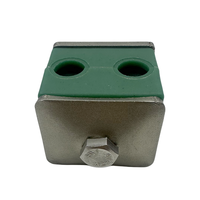 Collier de serrage pour tuyau en plastique série légère DIN3015 à double trou avec plaque et boulons en acier inoxydable 304