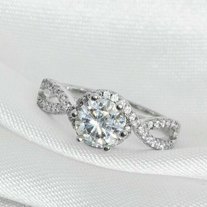 Anello di Fidanzamento a Doppia Fila con Sei Punte e Pavé per Donne, Elegante Gioiello da Matrimonio - Product Image 4