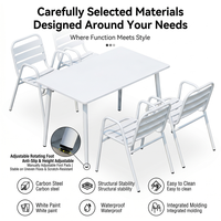 Ensemble table et chaises en métal de style nordique moderne pour l'extérieur, durable, imperméable, résistant au soleil, fabriqué sur mesure pour les restaurants, populaire en Europe