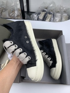 Produits de dropshipping 2026 : Chaussures décontractées à lacets pour hommes, chaussures de skate en fourrure véritable, tendance et à la mode - Product Image 2