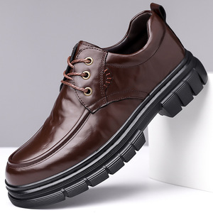 Chaussures bateau pour hommes en cuir véritable à lacets, bout rond, respirantes, semelle extérieure en caoutchouc, semelle intermédiaire en EVA - Product Image 1
