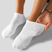 NIMBLEE Logo personnalisé cheville Fitness chaussettes en gros rembourré équipage sportif pour hommes pour la saison d'automne Marathon Trail randonnée course à pied