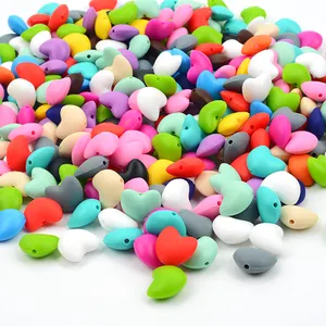 2022 BPA Free Heart Silicone Beads 20mm Silicone Teething Beads Food Grade Diamond Loose Bead Wholesale Custom