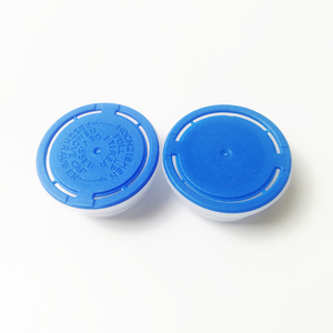 Capuchon en <span class=keywords><strong>plastique</strong></span> PE <span class=keywords><strong>de</strong></span> 32 mm 42 mm pour bidon d'huile moteur avec bec verseur - Product Image 1