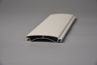 Panneaux de volet roulant en alliage d'aluminium fabriqués directement en usine. Style de design moderne. Ouverture verticale. Durable.