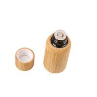 Bouteilles de rouleau en verre écologiques de 10ml 15ml 30ml 50ml avec couvercle en bambou compte-gouttes sérigraphié gouttes pour les yeux huiles essentielles quantité minimale de commande 100pcs
