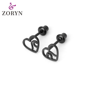 Pendientes de tuerca de acero inoxidable 316L con baño de IP negro, diseño de calavera hueca, hipoalergénicos, duraderos, para Halloween, para cartílago - Product Image 3