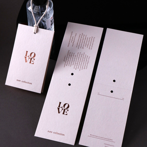 Tùy Chỉnh Sang Trọng Đặc Biệt Giấy Dập Nóng Vàng Logo Hangtags Với Kết Cấu Cá Nhân Logo Giấy Hangtags Cho Quần Áo - Product Image 2