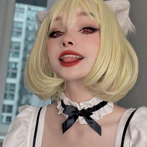 Parrucca Sintetica DREAM ICE'S, Bob Corto Liscio 12 Pollici, Biondo Chiaro, Elegante e alla Moda, Resistente al Calore, Densità 150% - Product Image 2