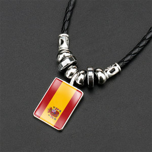 Collier en alliage avec perles drapeaux nationaux en gros – Espagne, Allemagne, Canada – Pendentif carré en verre – Bijou cadeau - Product Image 6