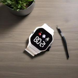Reloj digital para estudiantes, multifuncional y duradero - Product Image 1