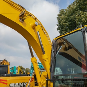 Miniexcavadora Komatsu PC120 de 12 Toneladas Usada con Pocas Horas de Uso, Confiable para Construcción y Paisajismo, Equipo Komatsu de Segunda Mano - Product Image 6