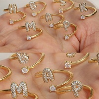 Certificat personnalisé Igi GIA CVD HPHT Lab Grown Diamond Alphabet Letter Initial Ring 10k 14k Solid Gold pour Femmes Hommes Ajustable