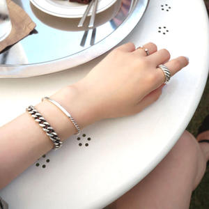 S925เงินบริสุทธิ์เรียบง่ายย้อนยุคทำเก่าบิดเชือกสี่เหลี่ยมหลอดวินเทจสร้อยข้อมือเงิน - Product Image 5