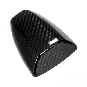 Cubierta de Antena de Fibra de Carbono Seca con Diseño de Aleta de Tiburón para Nissan GT-R R35 2008-2016 - Product Image 2