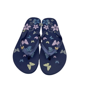 Tongs à talon compensé avec imprimé de fleurs brillantes, pour femmes, sandales jetables à la mode, collection - Product Image 1