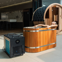Bain froid moderne en cèdre rouge massif Royal Saunas, ovale, écologique, alimenté par prise, pour utilisation en parc, garantie 1 an
