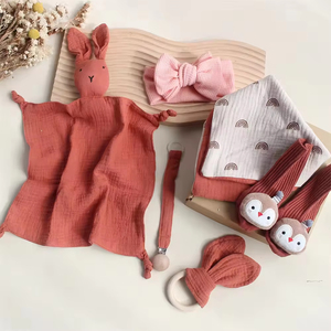 Ensemble en coton pour bébé 2026 – Chaussettes antidérapantes et attache-sucette de sécurité – Essentiel pour les nouveau-nés - Product Image 3