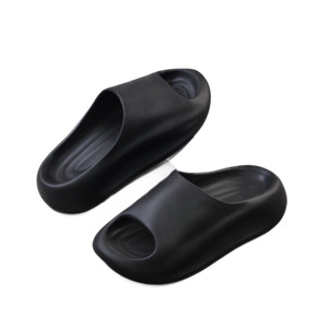 Chaussons pour hommes en EVA à semelle épaisse antidérapante, à bout ouvert, couleur noire unie, pour l'intérieur et l'extérieur, toutes saisons, dessus et doublure en PU - Product Image 5