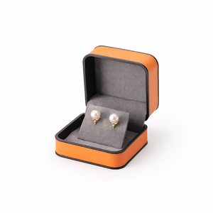 Boîte à boucles d'oreilles de luxe, style minimaliste personnalisé, boîte cadeau en similicuir, insert en velours, logo en relief, service OEM accepté - Product Image 5