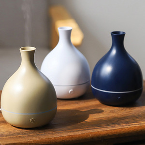 Below 0.5L <b>Essential</b> Oil Aromatherapy Humidifier Plastic USB Silent Moisturizing Bedroom Use US Hot Sale - Product Image 2