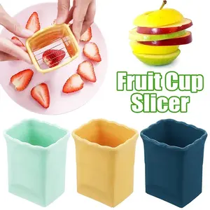 Gadget da cucina manuale tazza di frutta affetta fragola Banana Cutter multifunzione in acciaio inox frutta pressa utensile da taglio